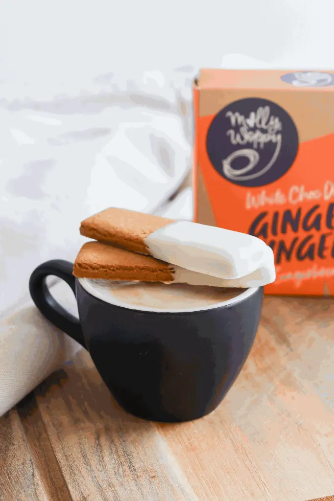 GRG20 WHITE CHOC DIPPED GINGER FINGERS GINGERBREAD (3).webp